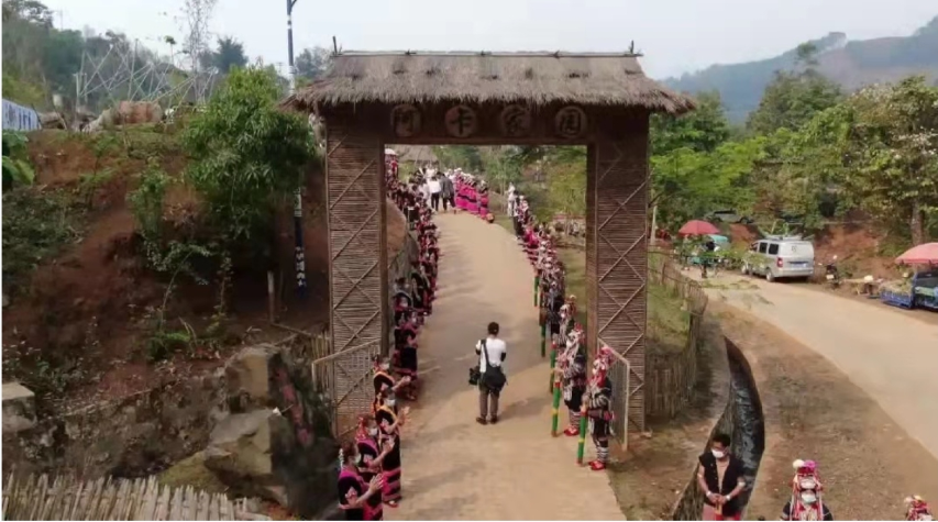 中旅揮灑旅游扶貧筆墨，畫出孟連魅力新顏